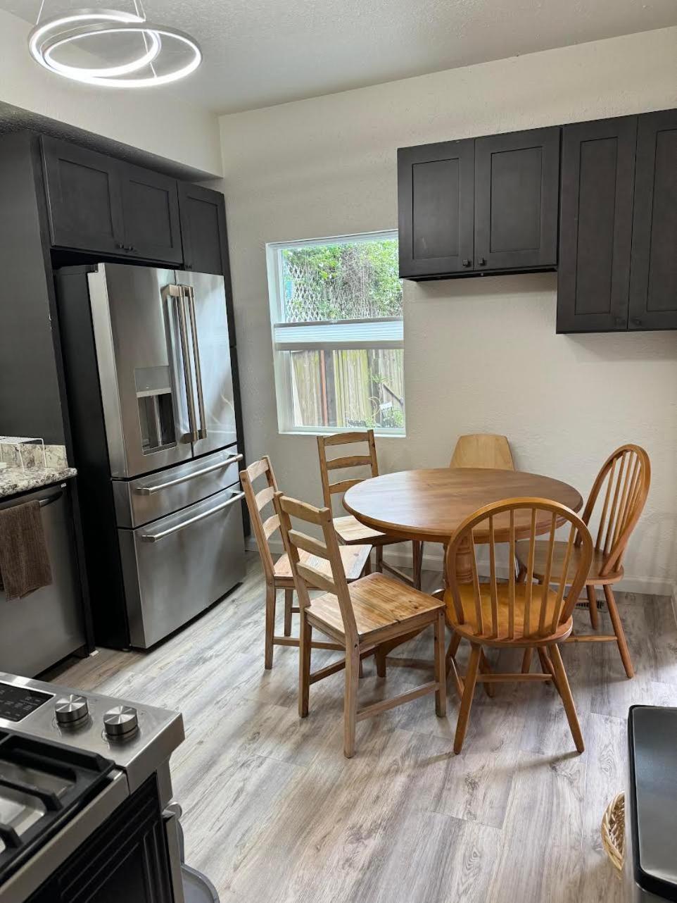 Bumblebee House Apartment โอ๊กแลนด์ ภายนอก รูปภาพ