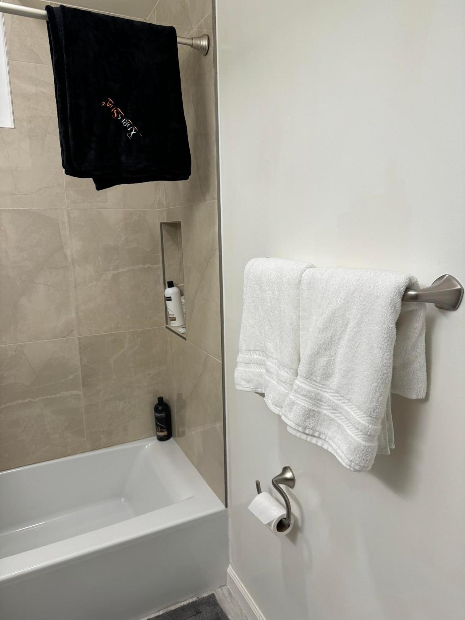 Bumblebee House Apartment โอ๊กแลนด์ ภายนอก รูปภาพ