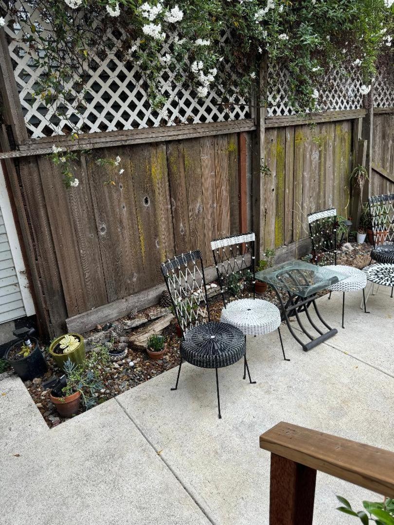 Bumblebee House Apartment โอ๊กแลนด์ ภายนอก รูปภาพ